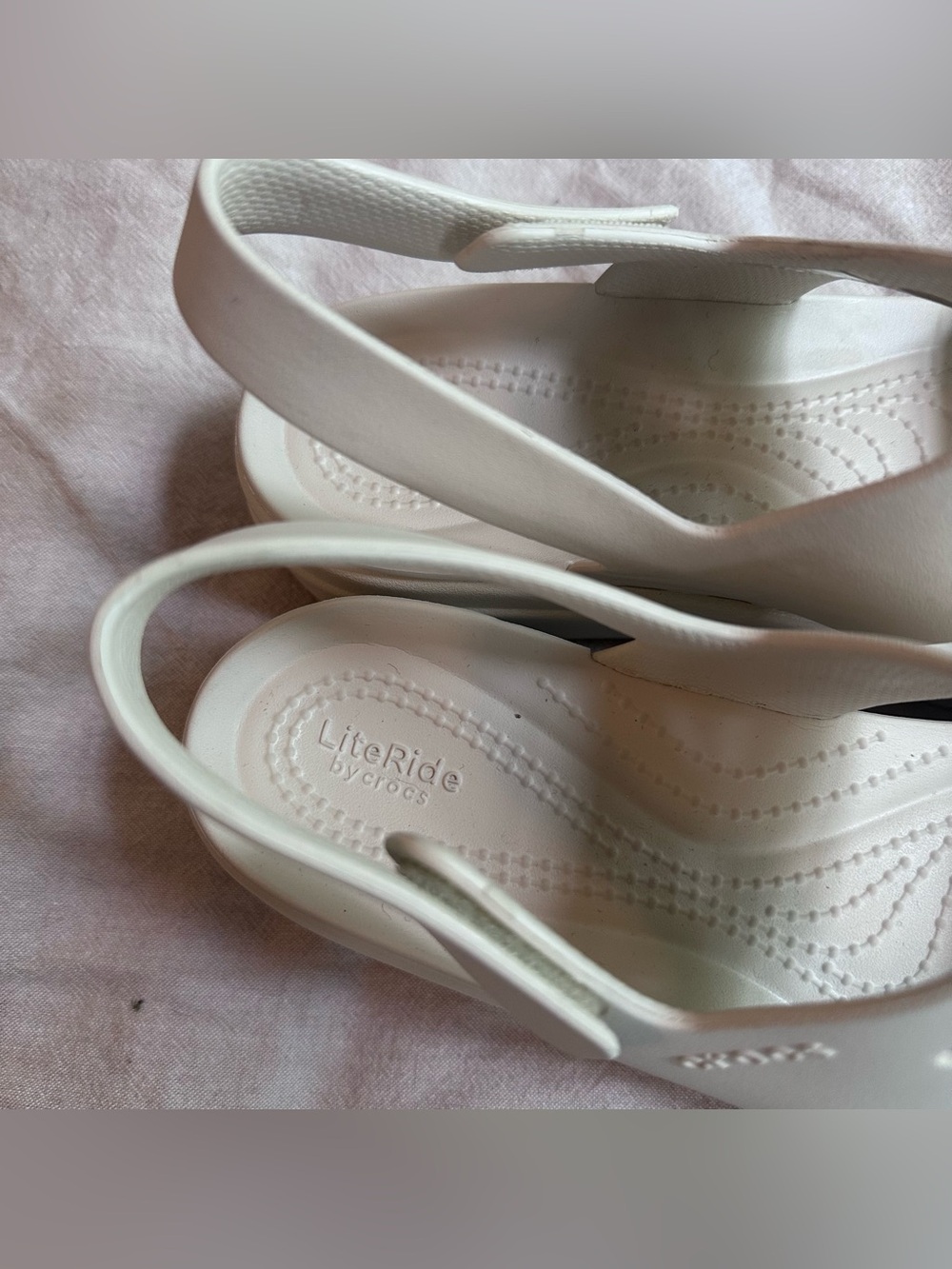 Crocs Women's Brooklyn 4U Platform Sandals Shoes in Stucco Cream size 7 strappy - Picture 5 of 9